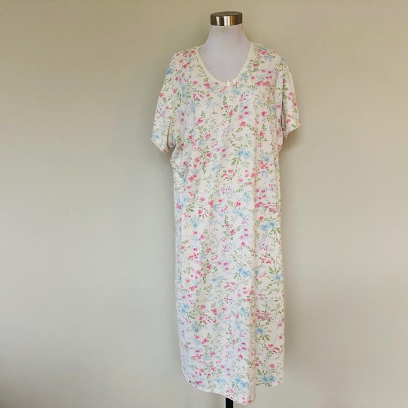 Nightgown Yellow Floral Large Short Sleeves Pullover SECRET TREASURES - Picture 1 of 7